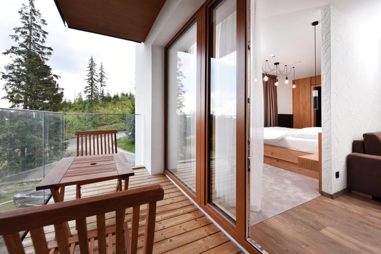 Aplend Hotel Ovruc Strbske Pleso Exterior photo