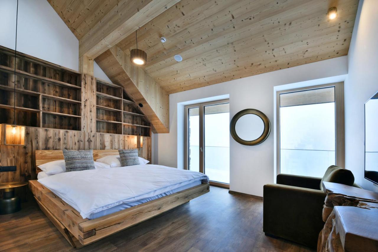 Aplend Hotel Ovruc Strbske Pleso Exterior photo