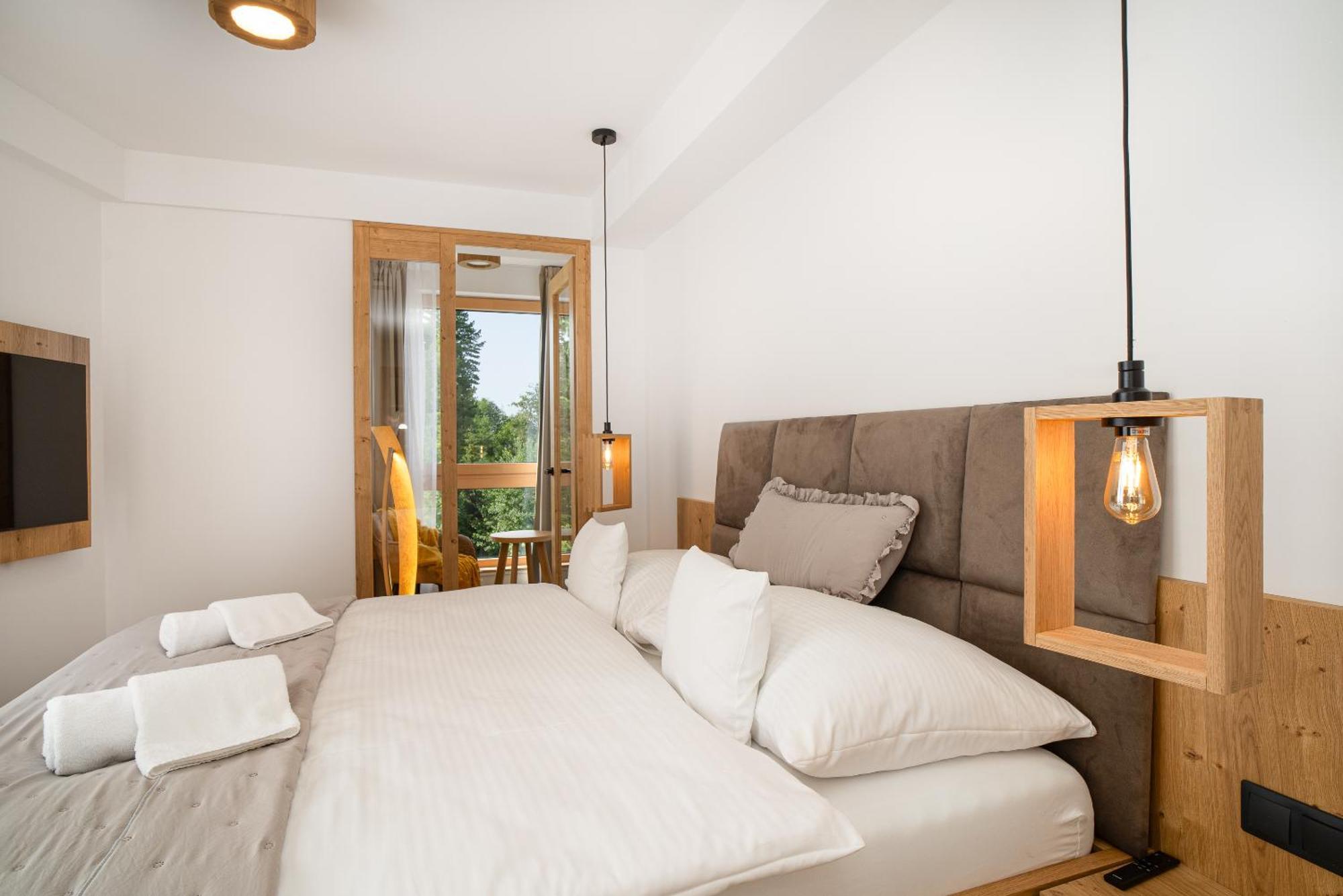 Aplend Hotel Ovruc Strbske Pleso Exterior photo